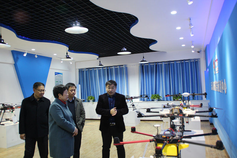 河北智飛極農無人機科技|保定ASFC無人機駕駛員培訓考證|打藥撒藥噴藥植保無人機